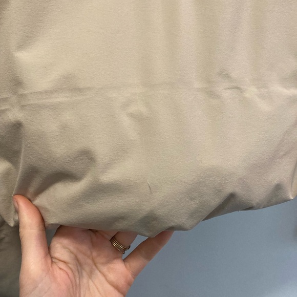 Lululemon Slush Hour Hooded Jacket in Trench - Picture 7 of 16